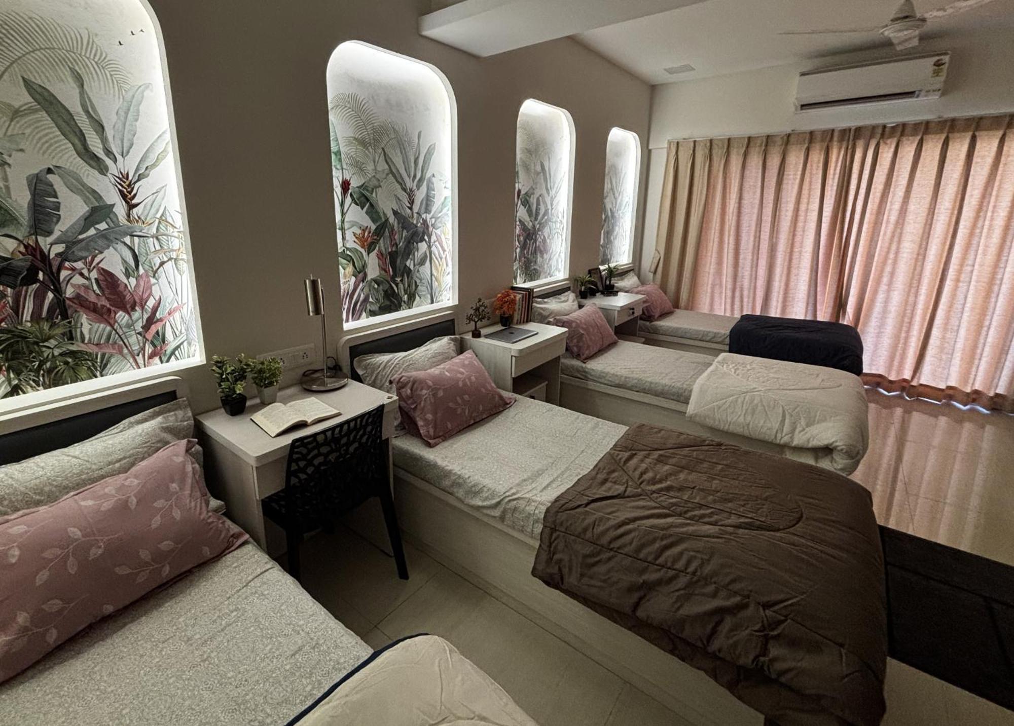 Hostel Starlivinn - Students Yearly Mumbai